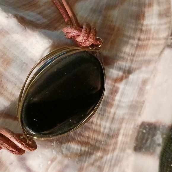 Leather & Black Agate Necklace or Multiwrap Bracelet - Picture 2 of 6